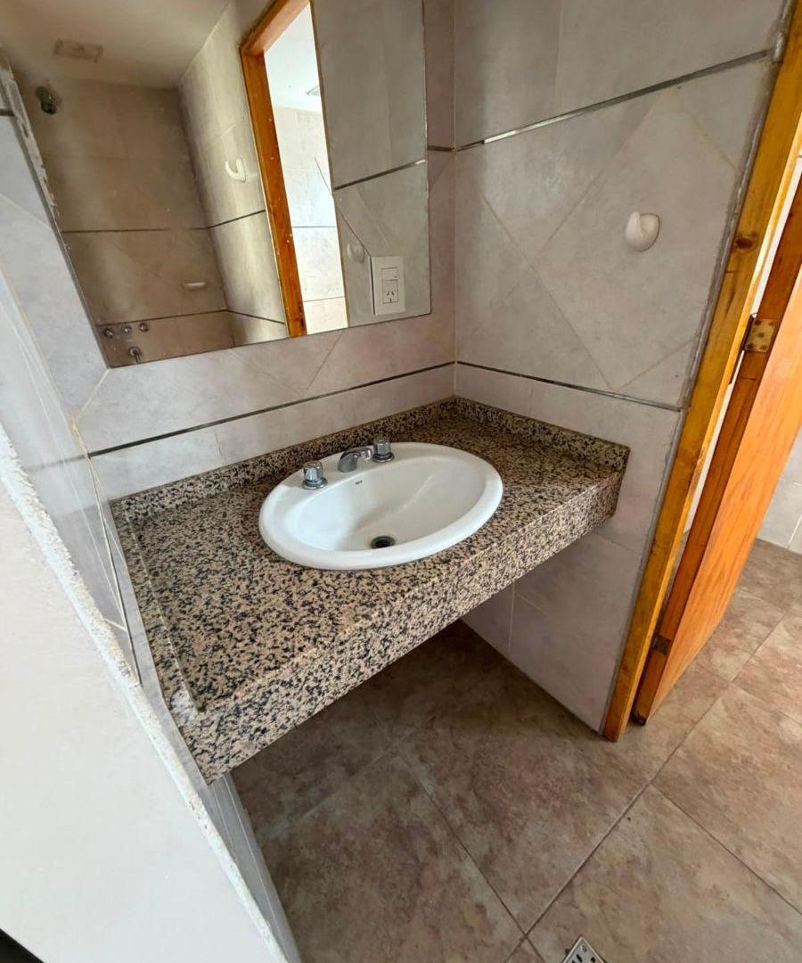 Foto de excelente duplex con cochera calle Coronel Campos al 500, imagen 4