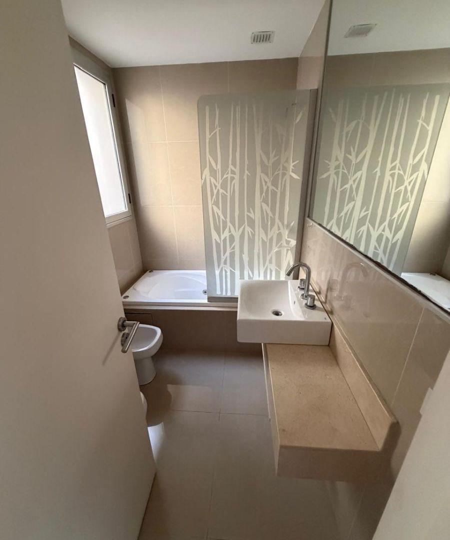 Foto de Alquiler de Departamento de 3 ambientes + estudio, imagen 4