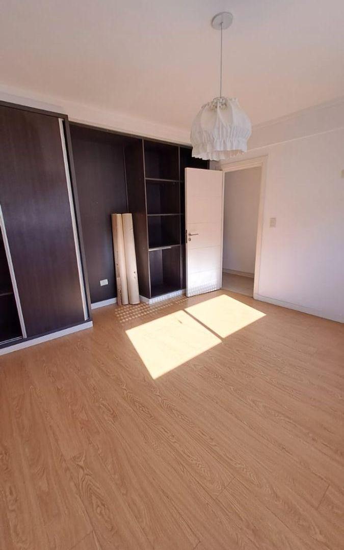 Foto de Departamento en venta de 3 ambientes con cochera, imagen 4