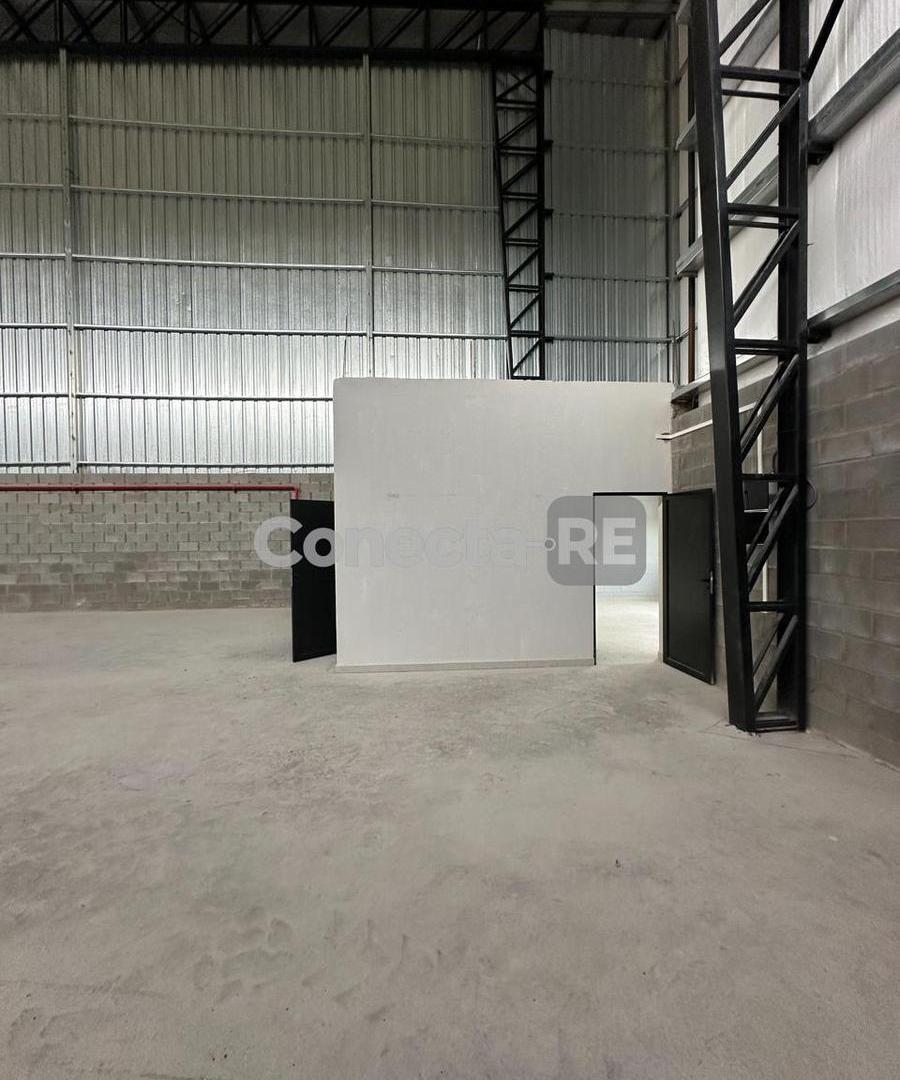 Foto de Nave Industrial en Carlos Spegazzini, imagen 3