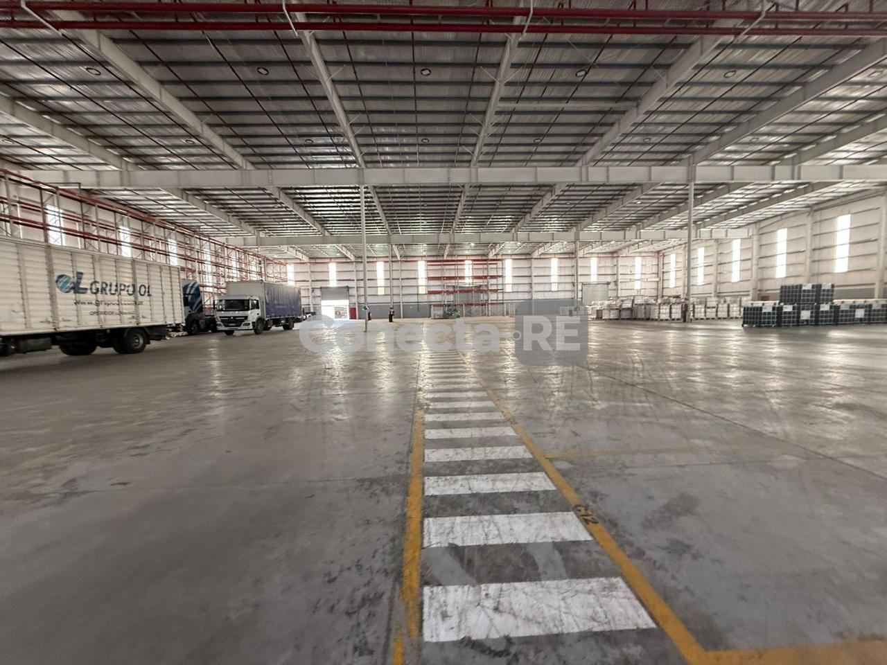 Foto de Depósito 7.000 m² en Alquiler - Polo Industrial Ezeiza, imagen 2