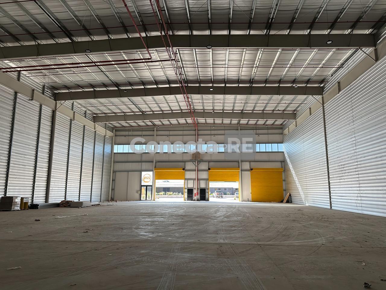 Foto de Depósito 570 m² en Alquiler Dentro del Centro Industrial DT4 - Don, imagen 4