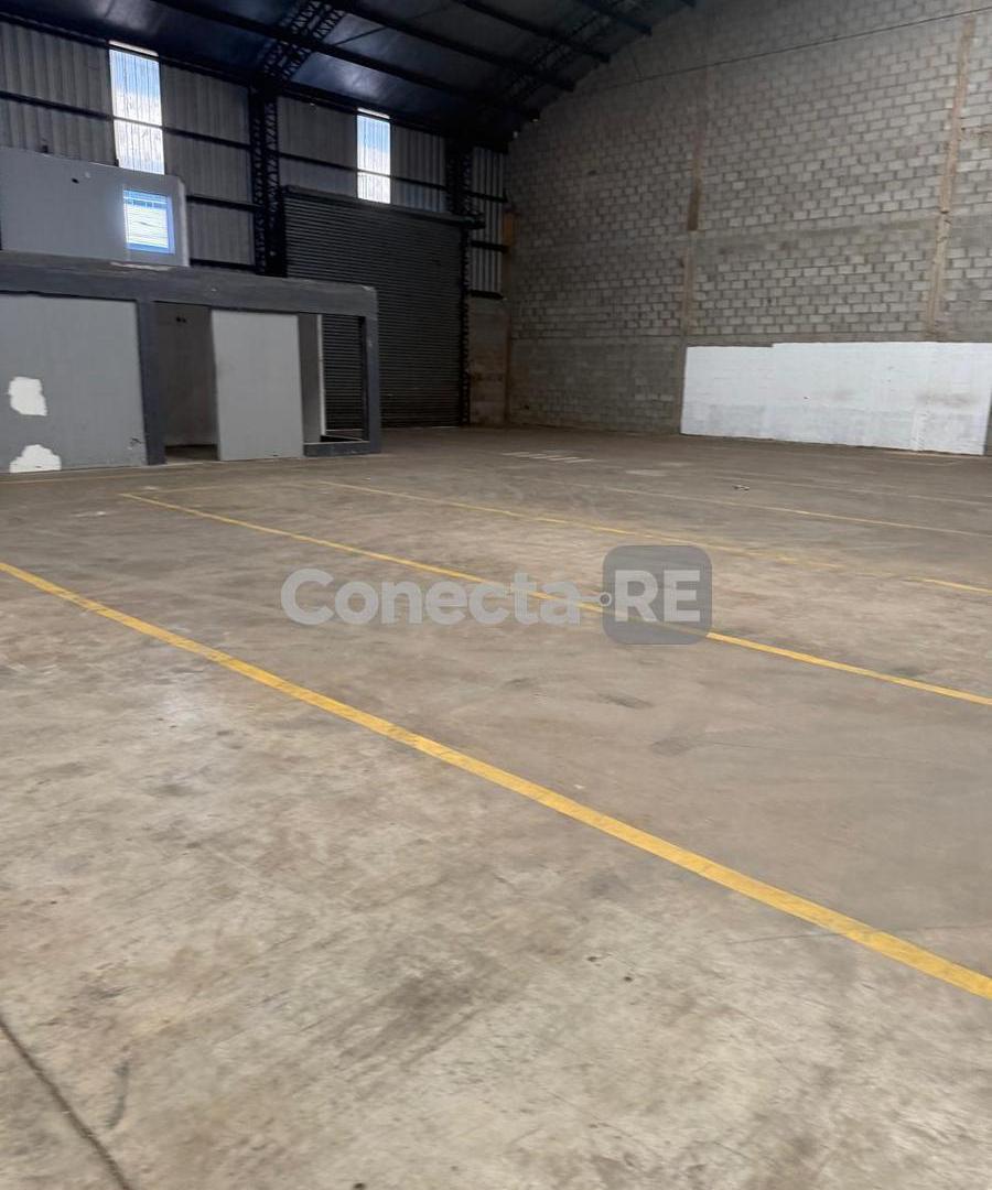 Foto de Depósito 2400 m² en Alquiler - Parque Industrial Moron, imagen 5