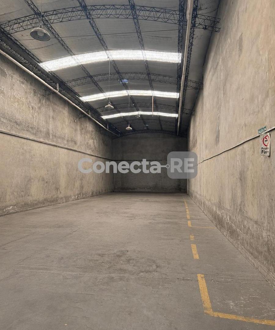 Foto de Depósito 431 m² en Alquiler - Florida - Vicente Lopez, imagen 2