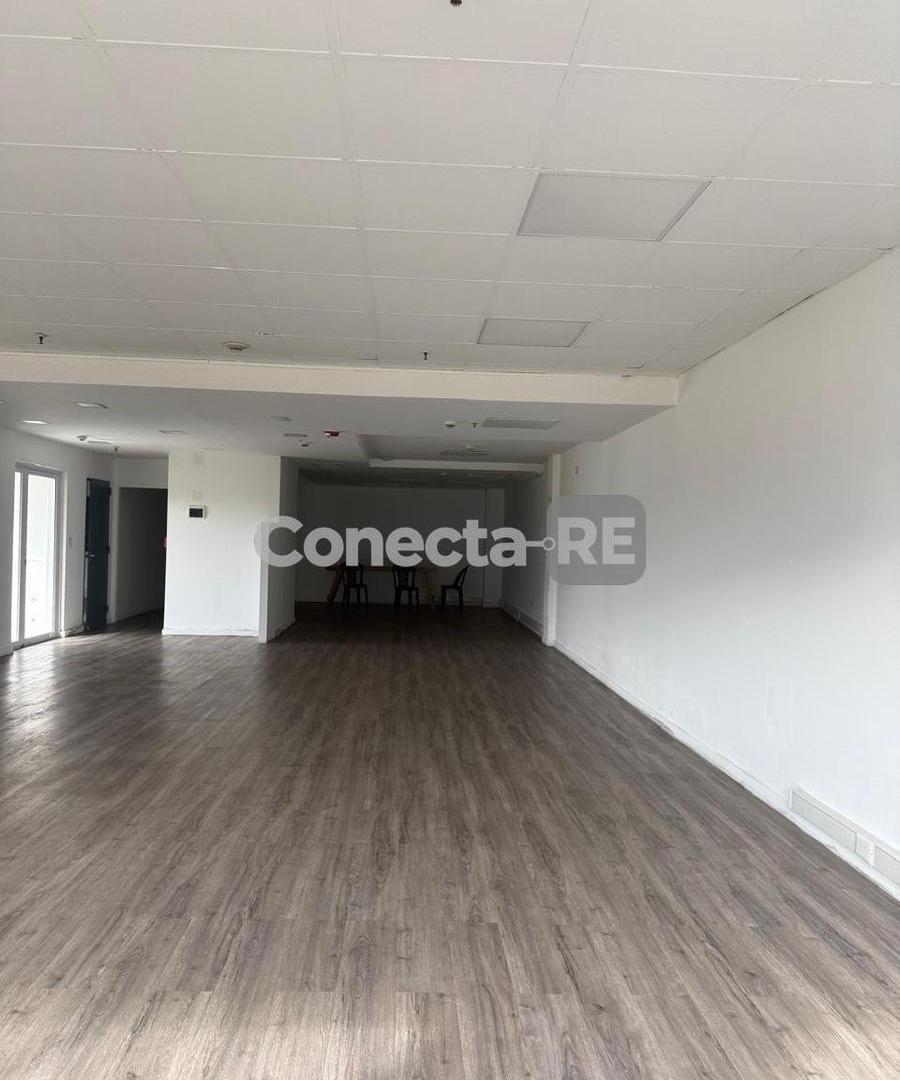 Foto de Depósito 4000 m² en Alquiler Dentro de Parque Industrial Garin, imagen 4