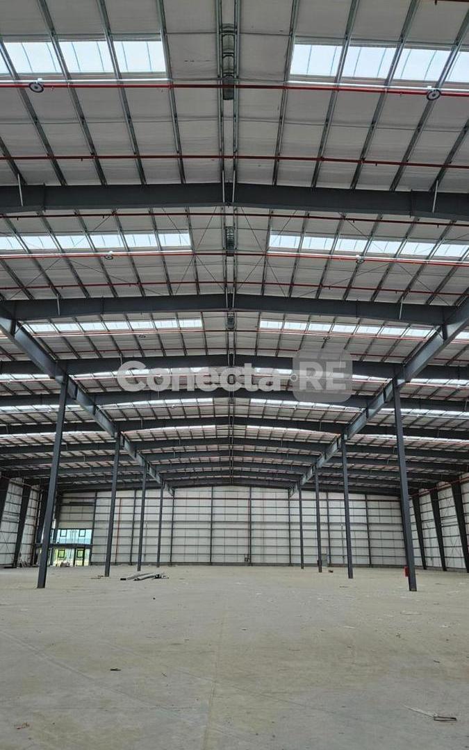 Foto de Depósito 3075 m² en Alquiler - Polo Industrial Carlos Spegazzini, imagen 4