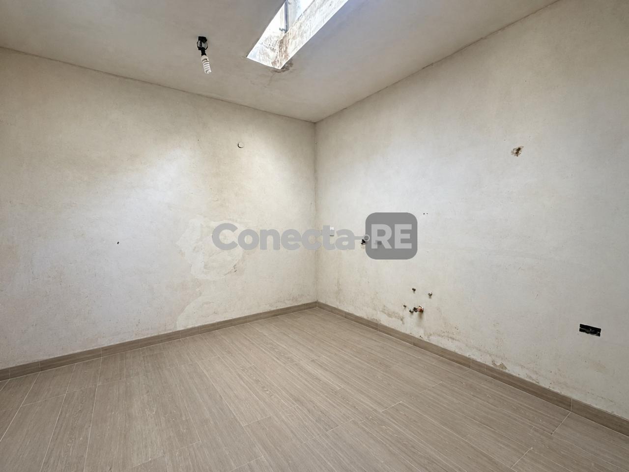 Foto de Depósito 900 m² en Alquiler en Moreno, imagen 4