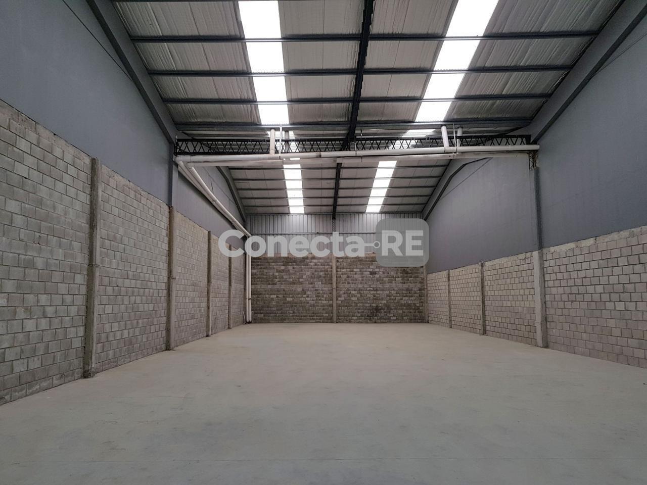 Foto de Depósito 400 m² en Alquiler dentro de Predio Cerrado en Canning, imagen 3