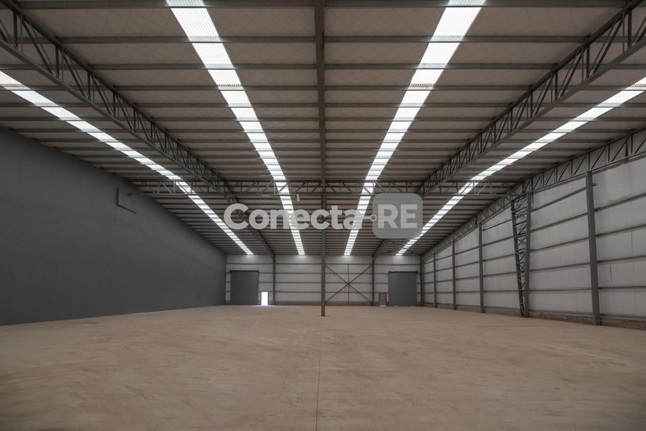 Foto de Depósito 1500 m² en Alquiler dentro de Predio Cerrado en Canning, imagen 1