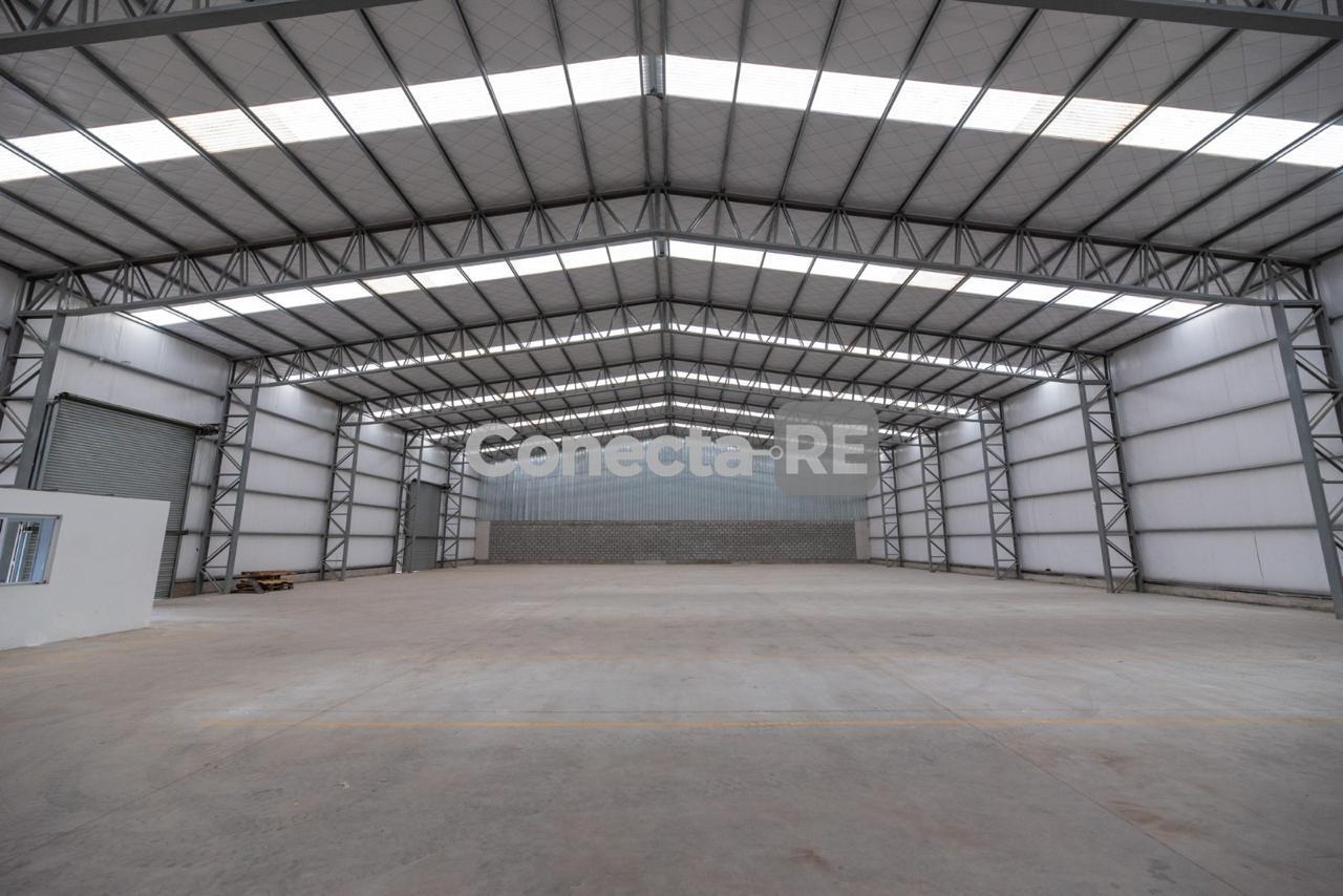Foto de Depósito 1260 m² en Alquiler dentro de Predio Cerrado en Canning, imagen 1