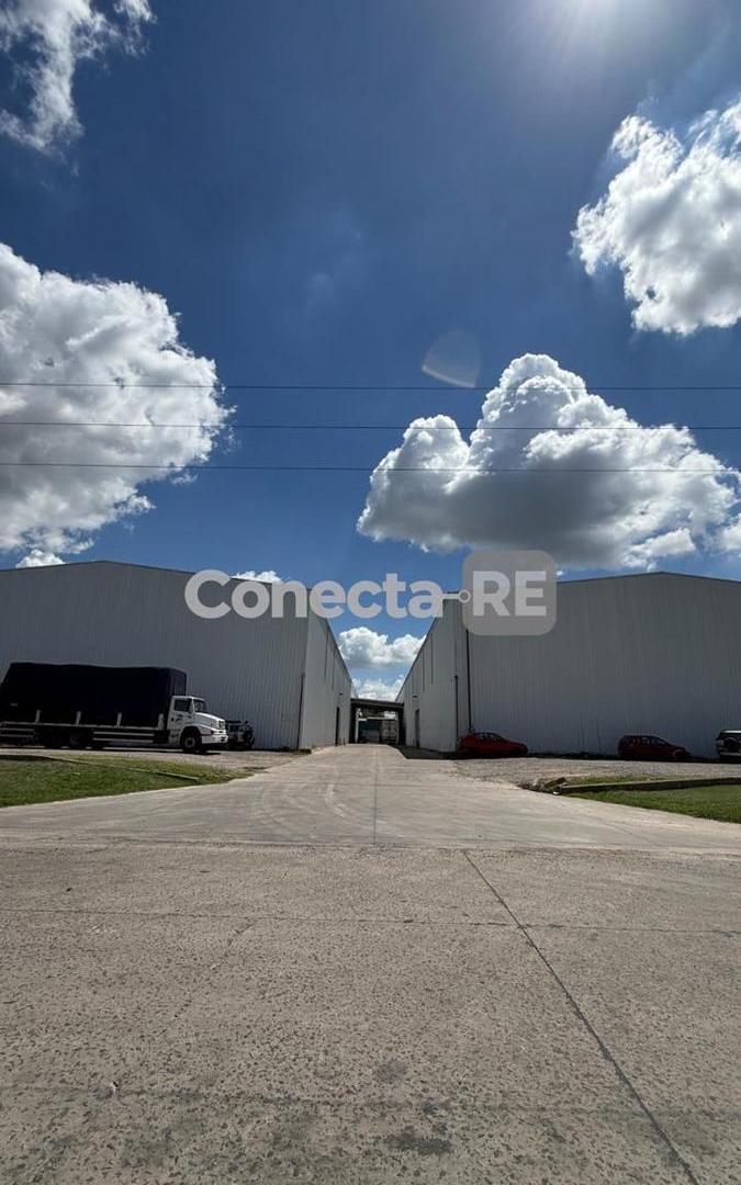Foto de Depósito 3300 m² en Alquiler - Parque Industrial del Oeste - Moreno, imagen 3