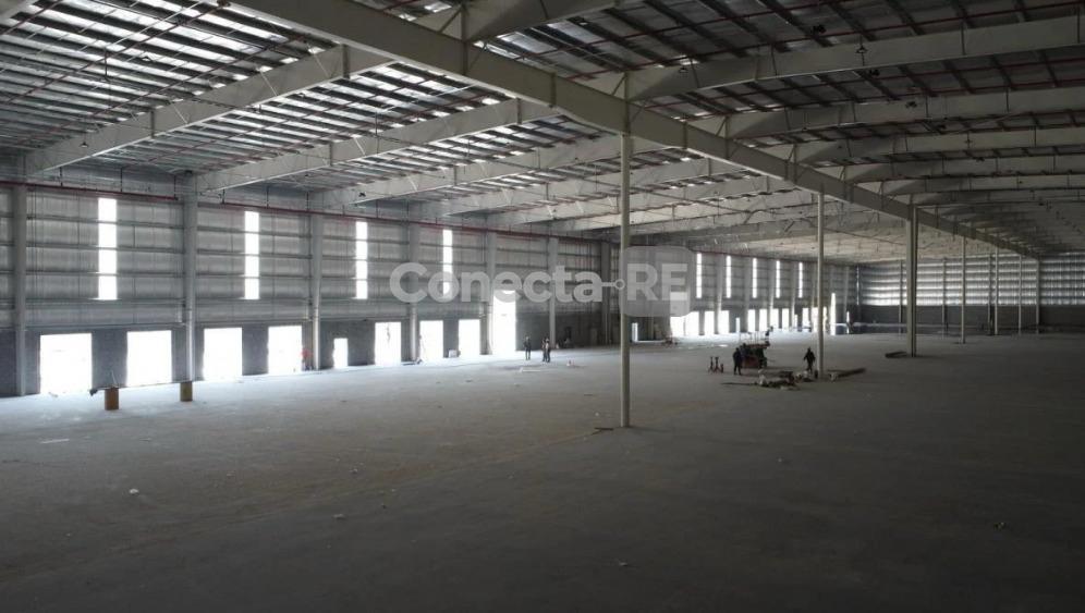 Foto de Depósito 5190 m² en Alquiler en Esteban Echeverria, imagen 3