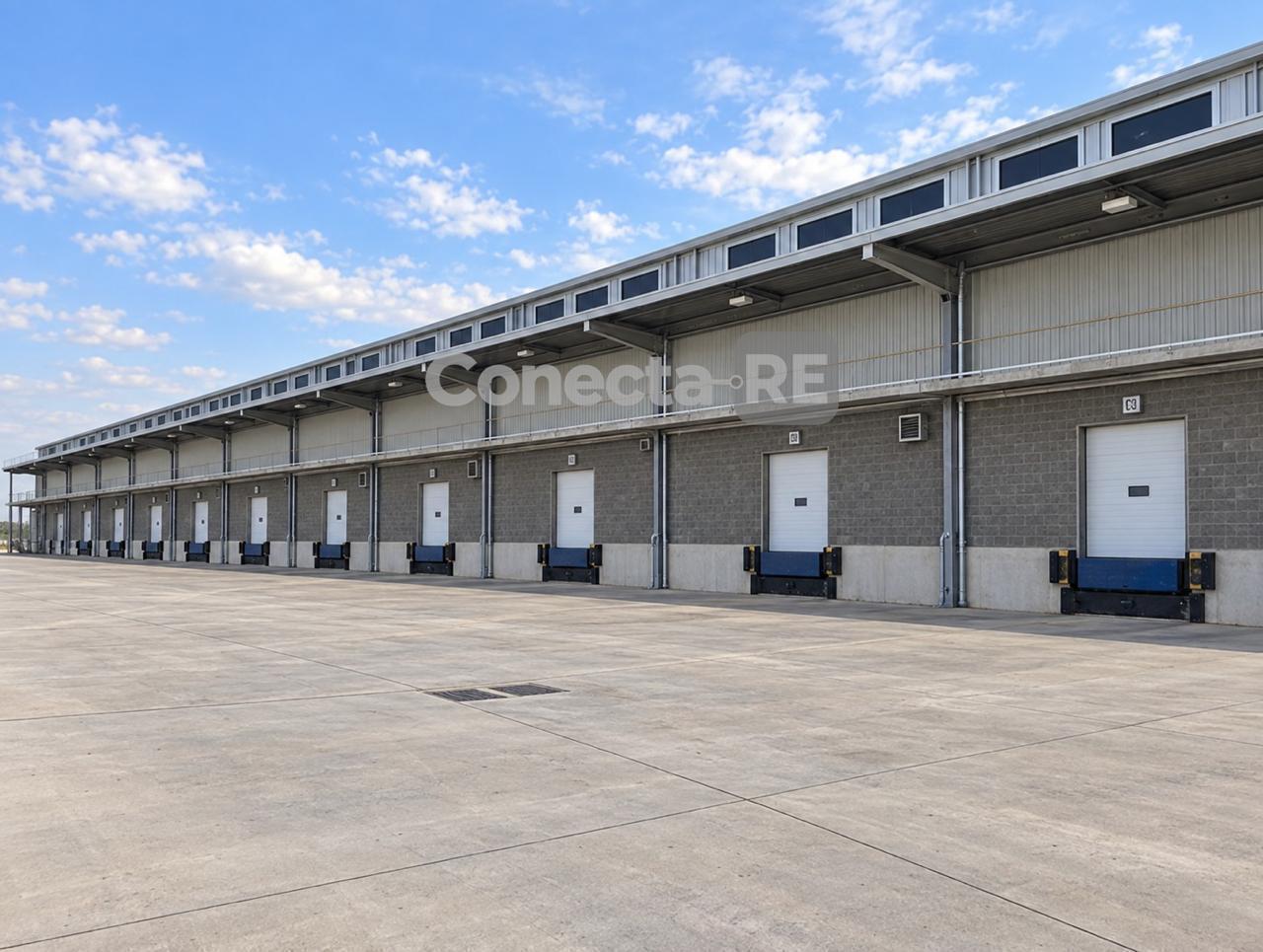 Foto de Depósito 5720 m² en Alquiler dentro de Predio Cerrado en Esteban, imagen 2