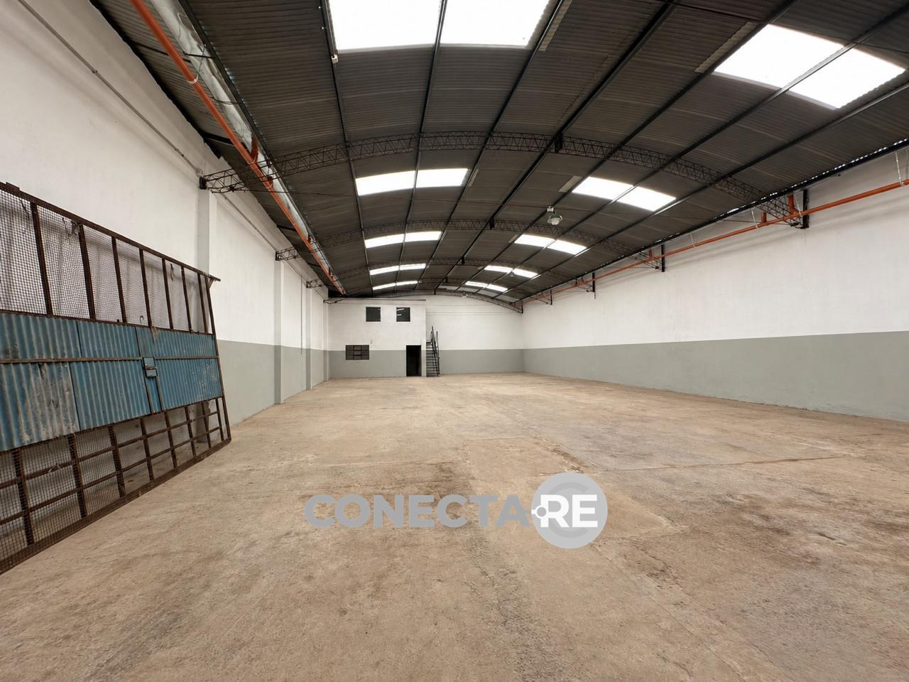 Foto de Depósito 500 m² en Alquiler en General San Martin, imagen 2