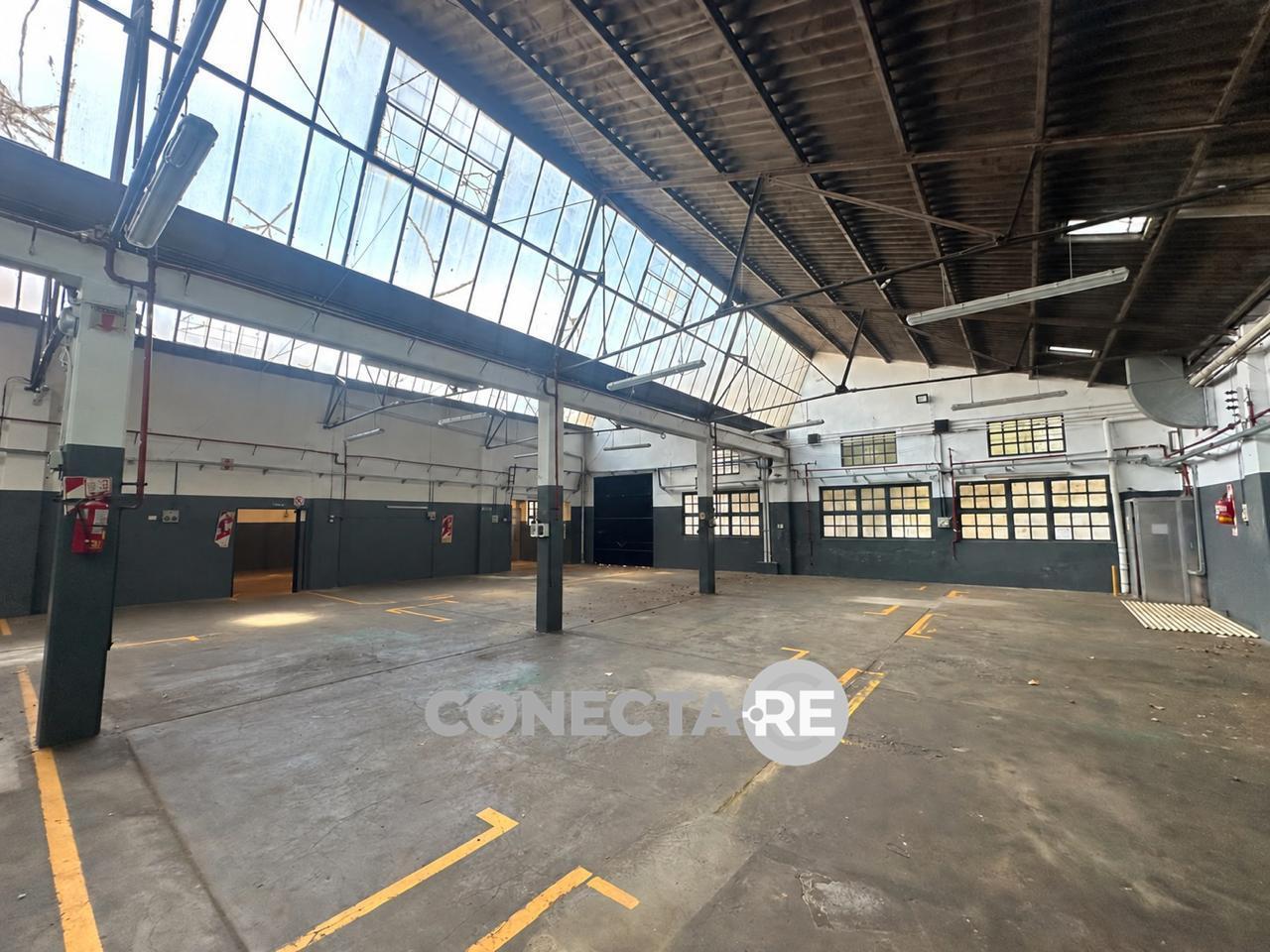 Foto de Depósito 1200 m² en Alquiler en General San Martin, imagen 2