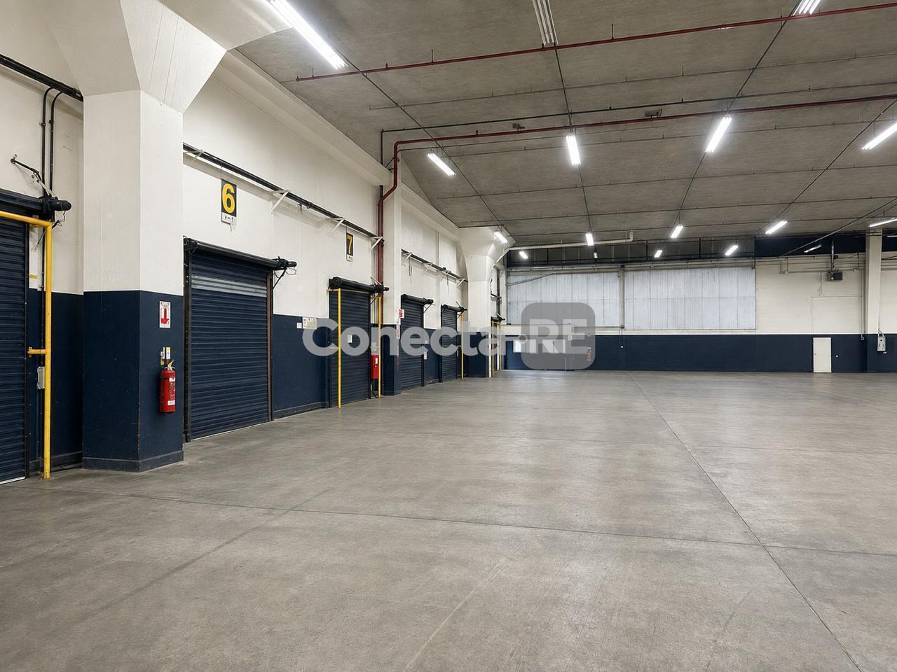Depósito 3.000 m² en Alquiler - Predio Cerrado - Hurlingham