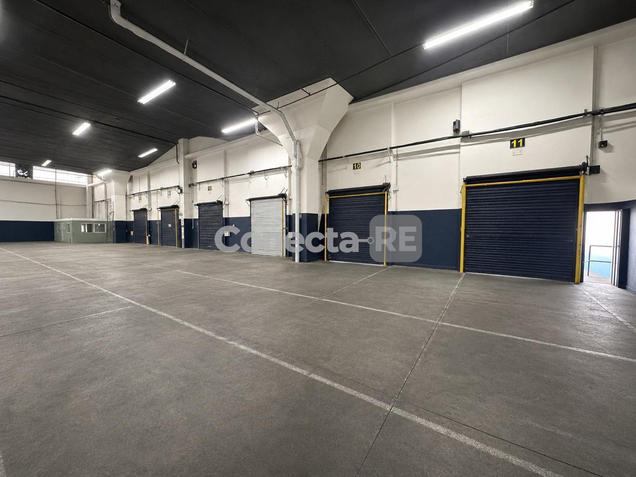 Foto de Depósito 3.000 m² en Alquiler - Predio Cerrado - Hurlingham, imagen 4