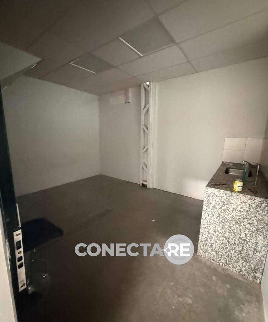 Foto de Depósito 2000 m² en Alquiler - Polo Industrial Carlos Spegazzini, imagen 5