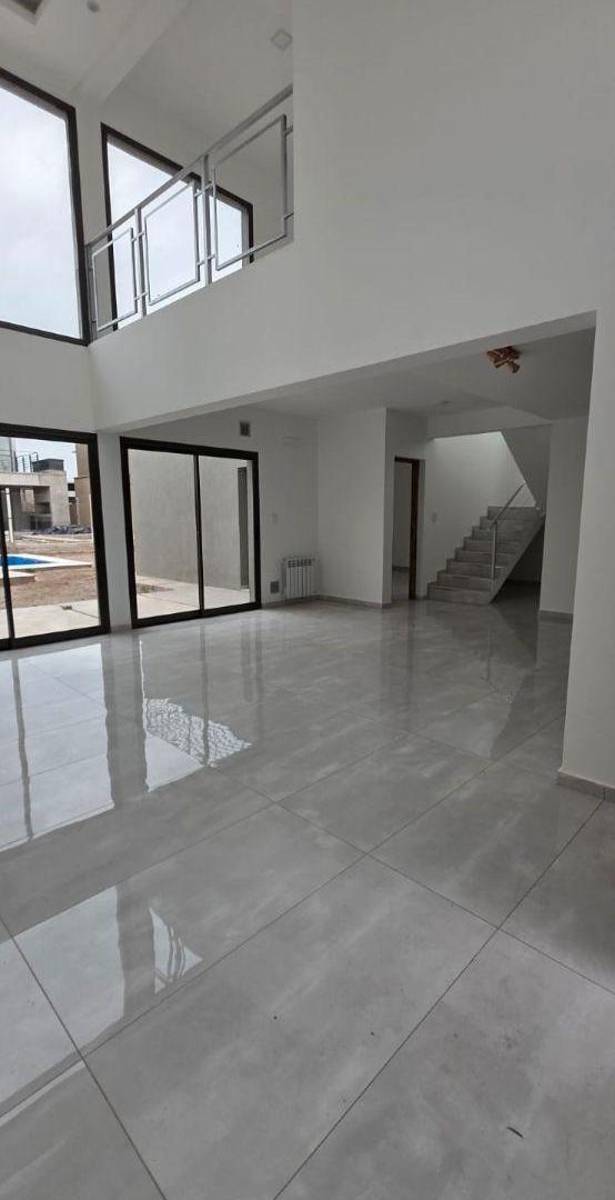 Foto de Casa Barrio Privado Lomas de Rusell, Maipú - 180 m2, imagen 4