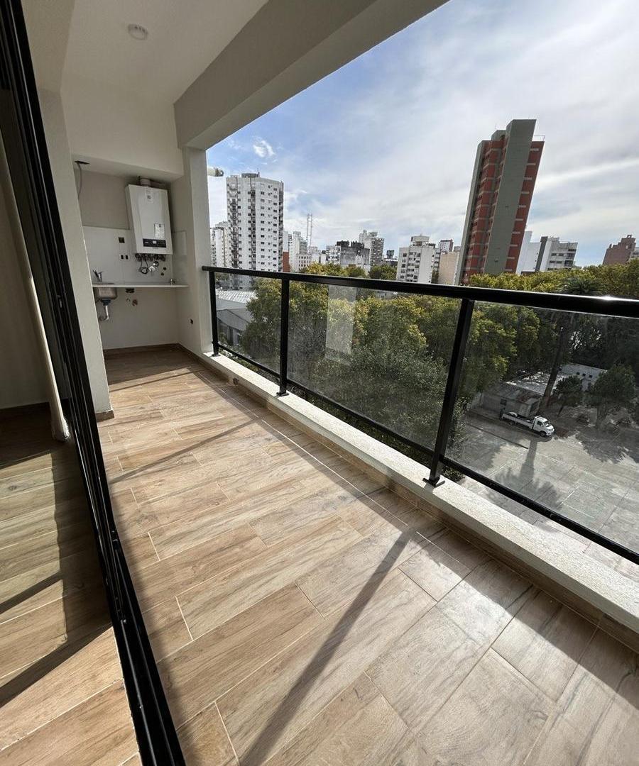 Foto de Departamento 1 dormitorio a estrenar al frente con balcón corrido, imagen 2