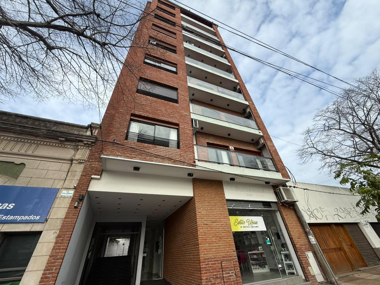 Foto de Departamento en La Plata Av. 44 e 22 y 23, imagen 3