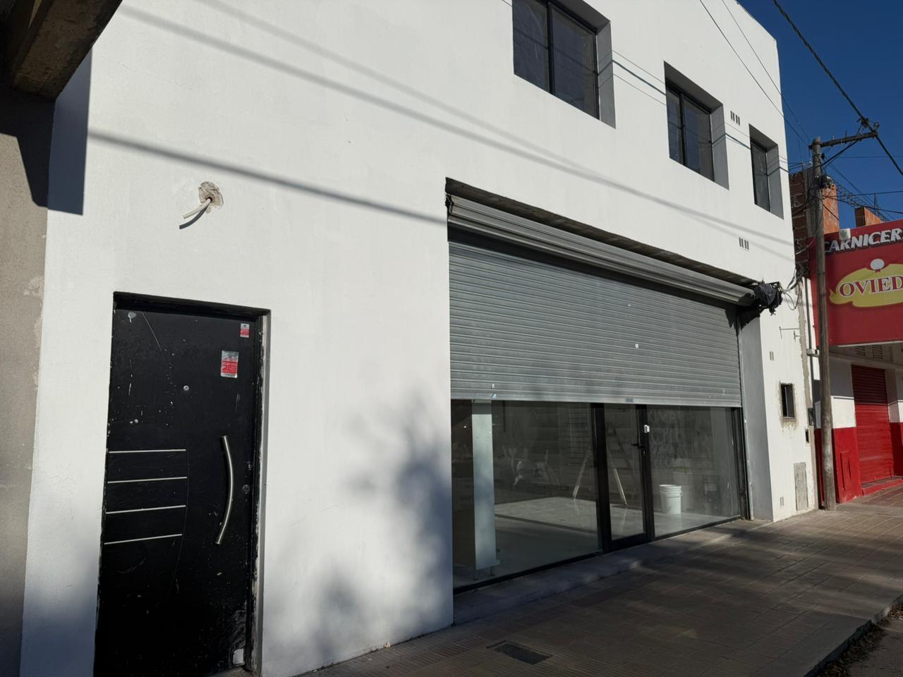 Foto de Local en calle 520 e/ 10 y 11, imagen 2