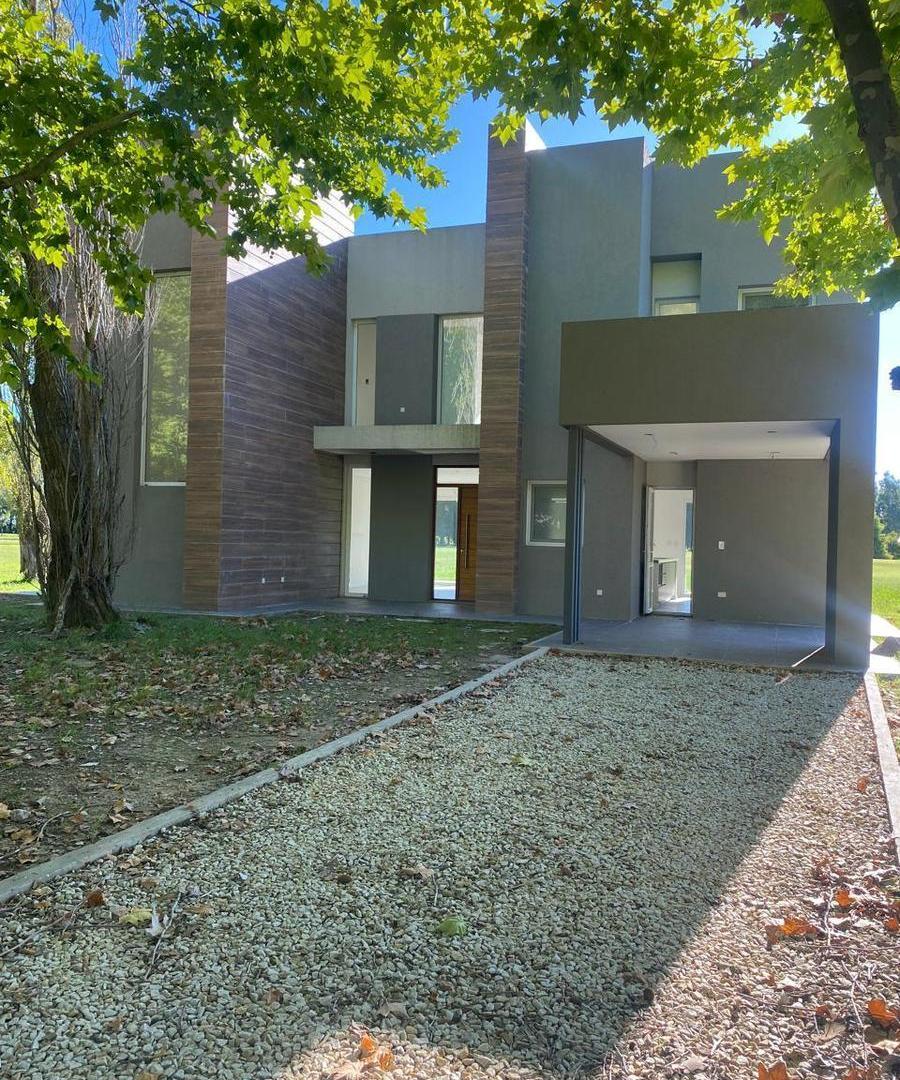 Foto de Casa en venta en Haras del Sur II, imagen 3