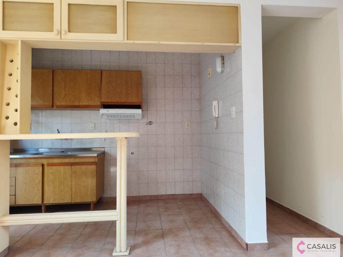 Foto de Departamento en venta c/ cochera en Otros barrios, imagen 3
