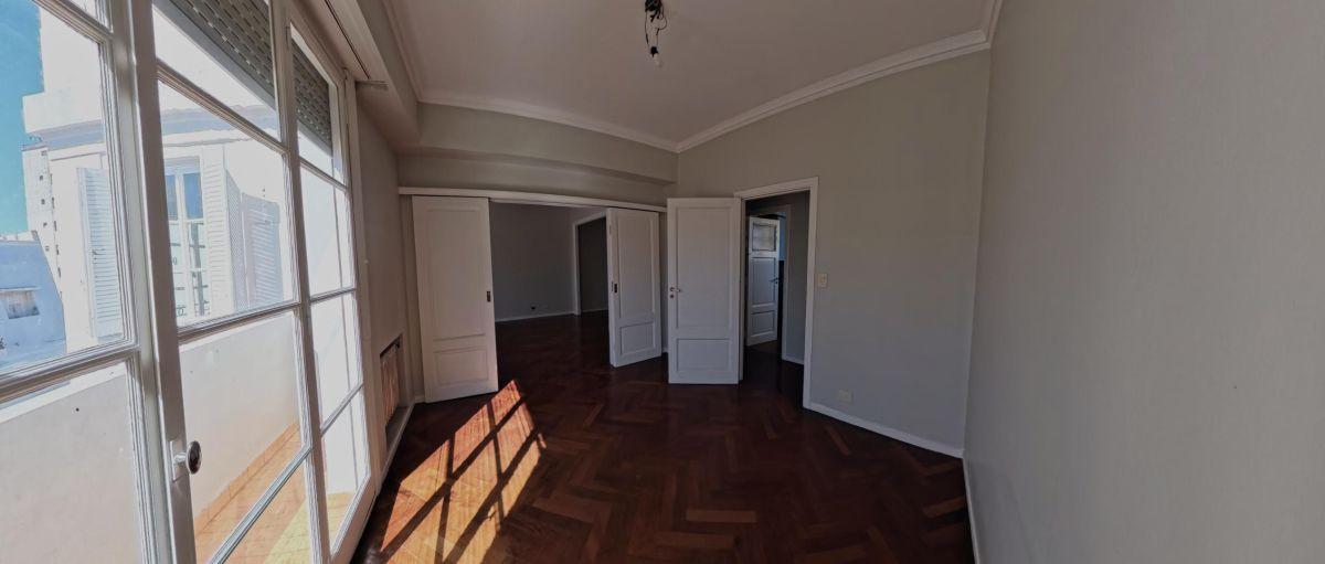 Foto de Alquiler de departamento 4 Ambientes + Dependencia, Balcón Corrido y, imagen 2