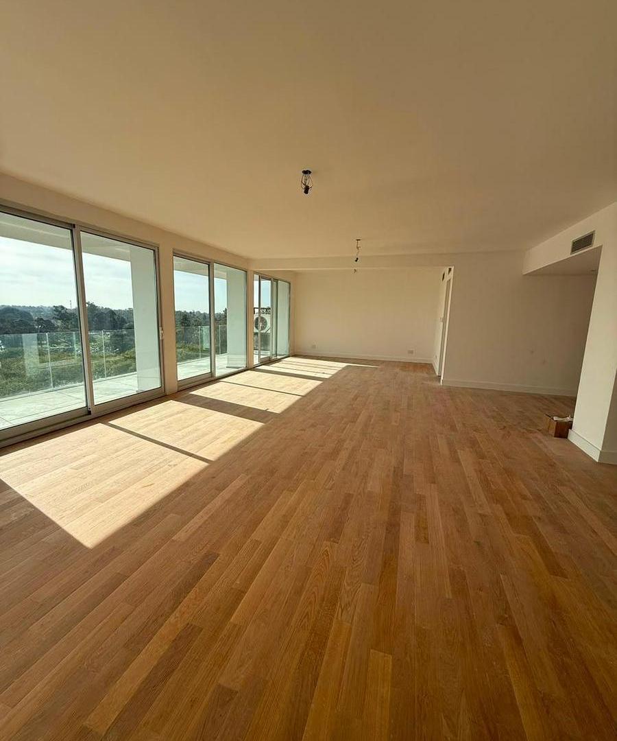 Foto de Residencia de 4 suites en Palermo Chico - 280 m2, imagen 1