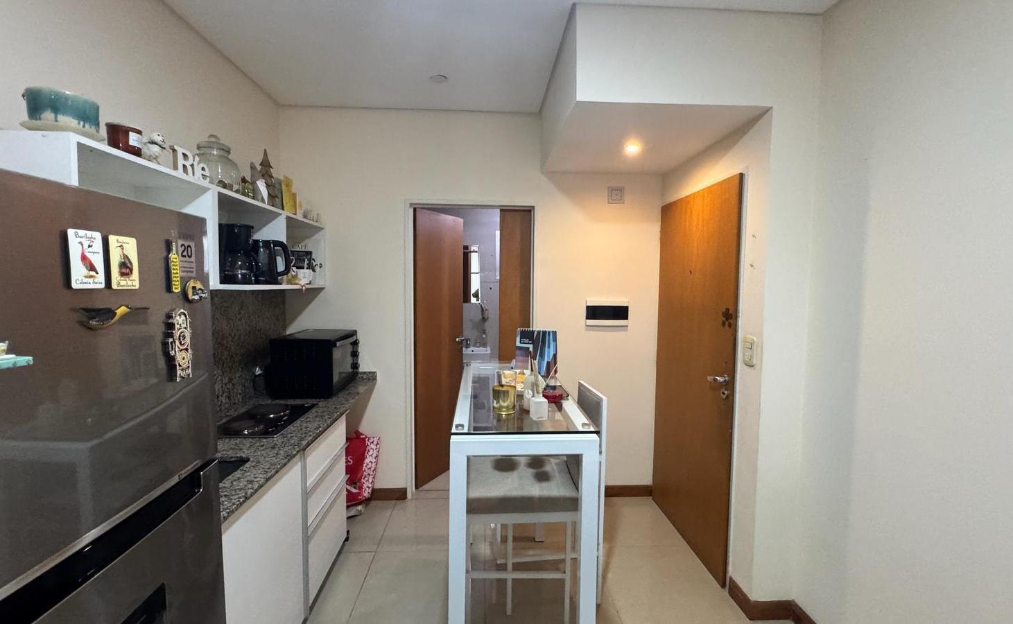 Foto de Moderno Monoambiente en Alquiler con Balcón en Caballito, imagen 2