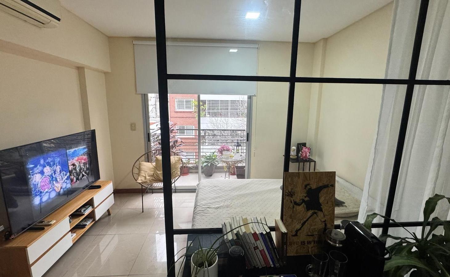 Foto de Moderno Monoambiente en Alquiler con Balcón en Caballito, imagen 1