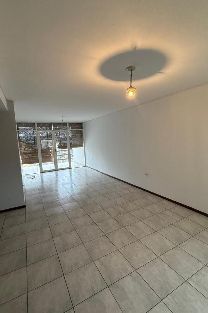 Foto de Departamento Excelente Estado - Ubicación, imagen 1
