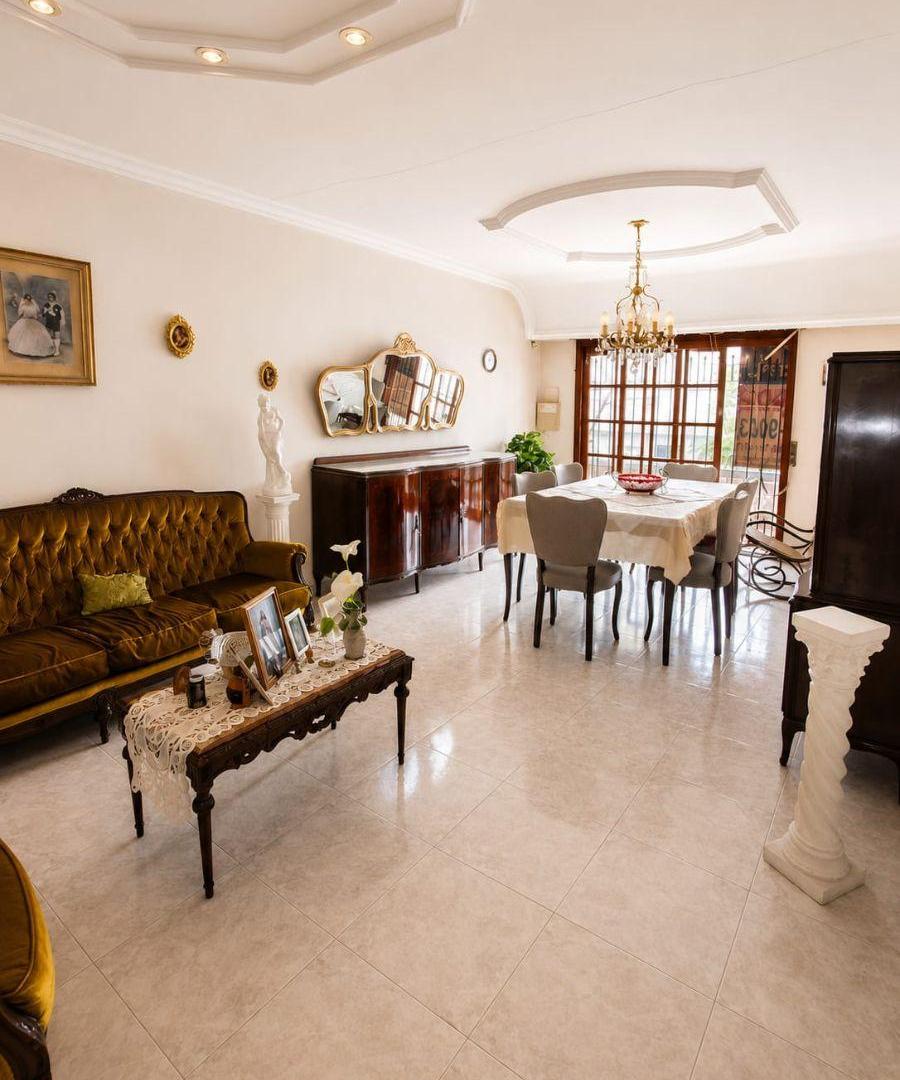 Foto de PH de 150 m² con 2 dormitorios en VENTA en Liniers, imagen 4