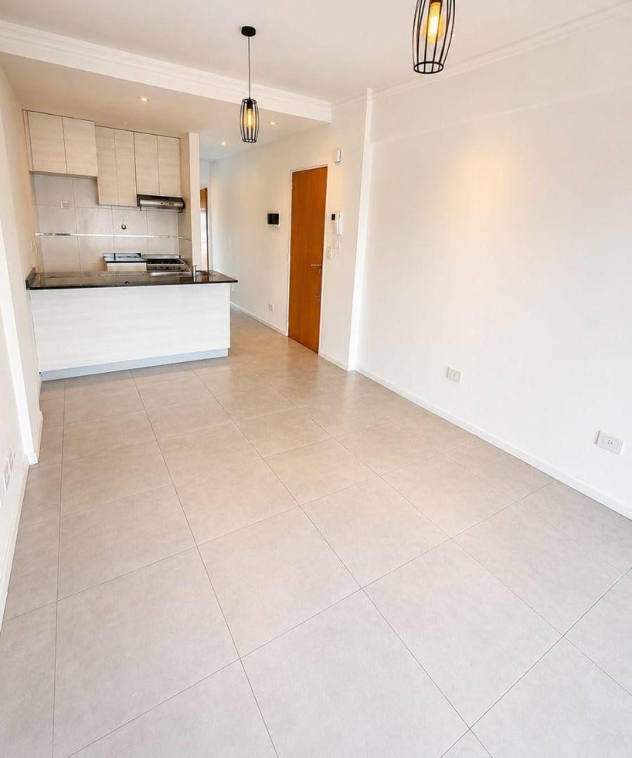 Foto de Departamento de 55m² con 1 dormitorio en alquiler en Naón, imagen 2