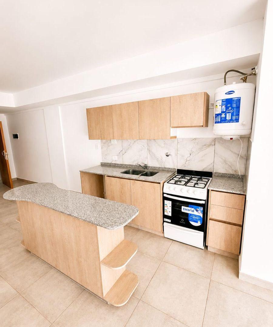 Foto de Departamento de 44 m² totales EN VENTA, Mataderos, imagen 5