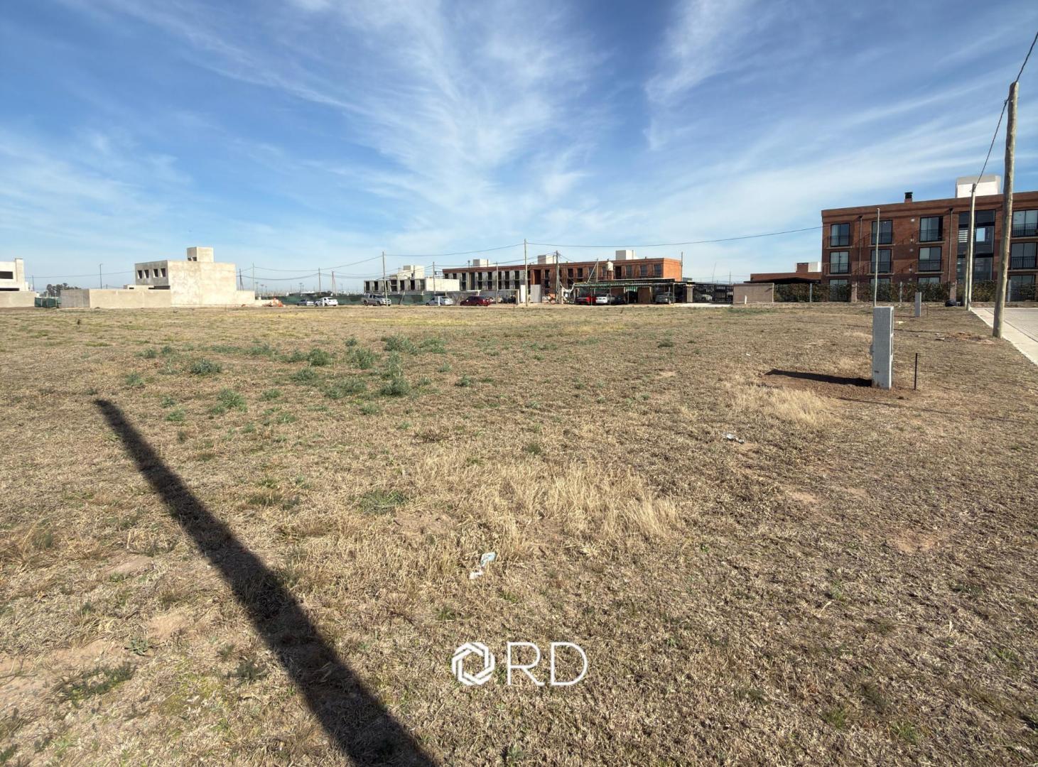 Foto de Lote en venta - Abras de Manantiales - 300 m2 apto dúplex, imagen 4