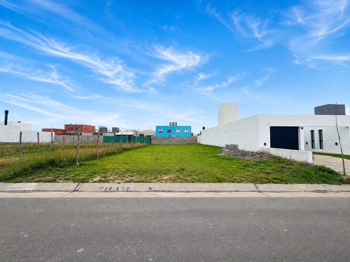 Foto de Lote 360m2 Apto Dúplex en Docta Boulevard | Fondo Norte y Servicios, imagen 2