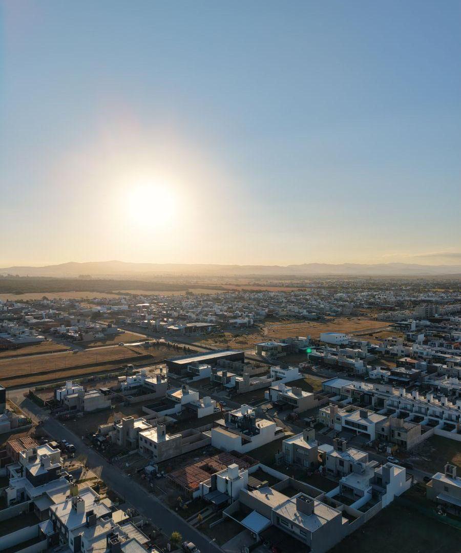 Foto de Lote en venta - Docta Parque - 360 m2 apto dúplex (ubicación central), imagen 3