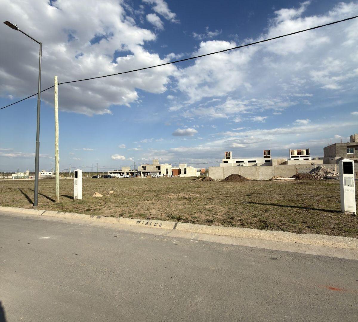 Foto de Lote en venta - Docta Parque - 360 m2 apto dúplex (ubicación central), imagen 5