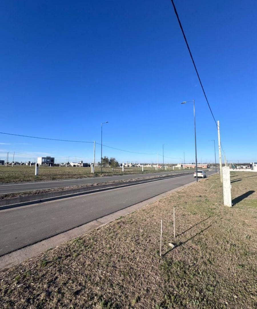 Foto de Lotes contiguos en venta - Docta Central - 260 m2 apto residencial, imagen 1