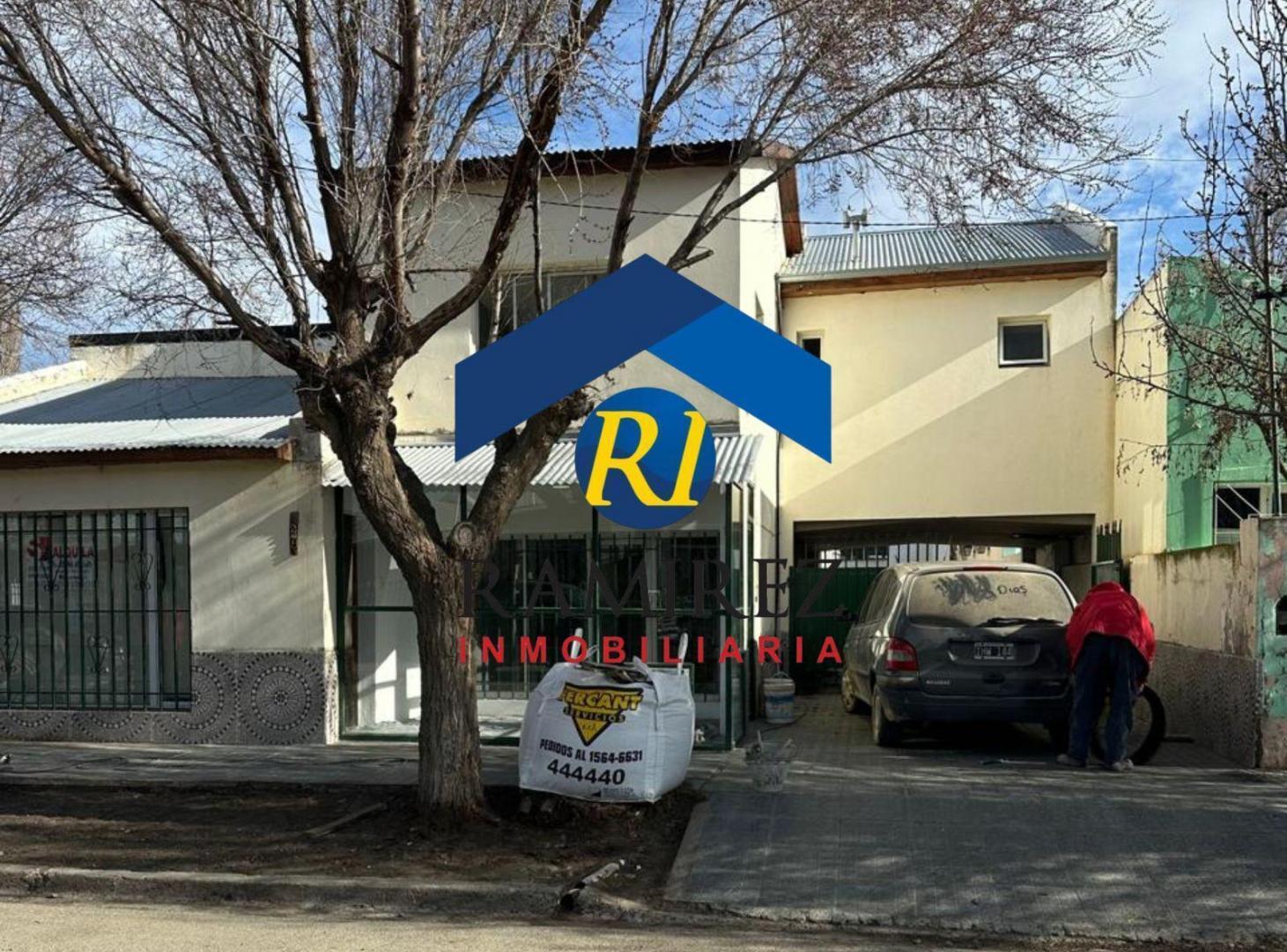 Foto de CASA EN VENTA - BARRIO TOMAS FERNANDEZ - BRASIL N°1273 - RIO GALLEGOS, imagen 1