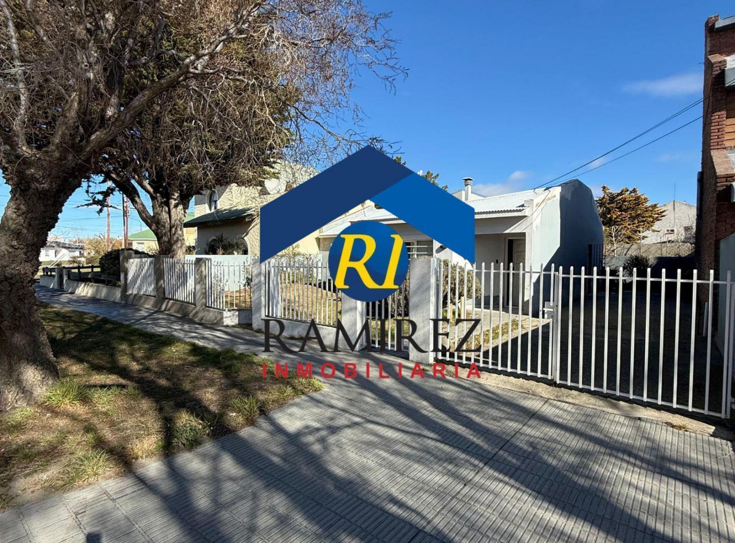 Foto de CASA EN VENTA - BARRIO JARDIN - ORKEKE Nº491 - RIO GALLEGOS - SANTA CRUZ, imagen 2