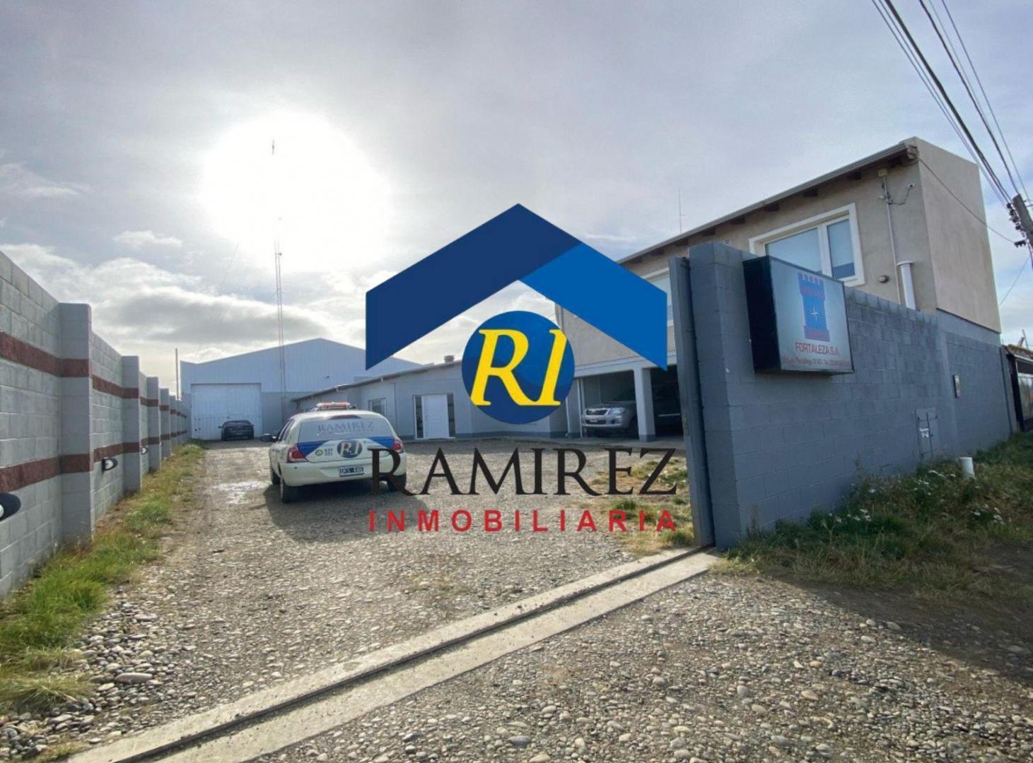 Foto de LOCAL EN VENTA - SANTA CRUZ - RIO GALLEGOS - DOCTOR LUIS PAMPLIEGA, imagen 2