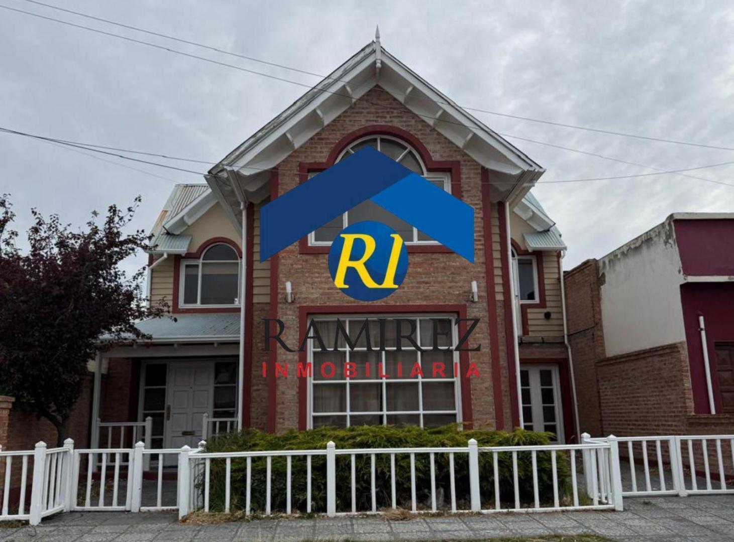 Foto de CASA EN VENTA - SANTA CRUZ - RIO GALLEGOS - AVENIDA GENERAL ANGEL, imagen 1