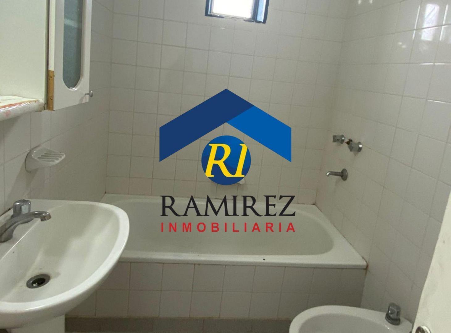 Foto de CASA EN VENTA - SANTA CRUZ - RIO GALLEGOS - BARRIO 122 VIVIENDAS, imagen 2