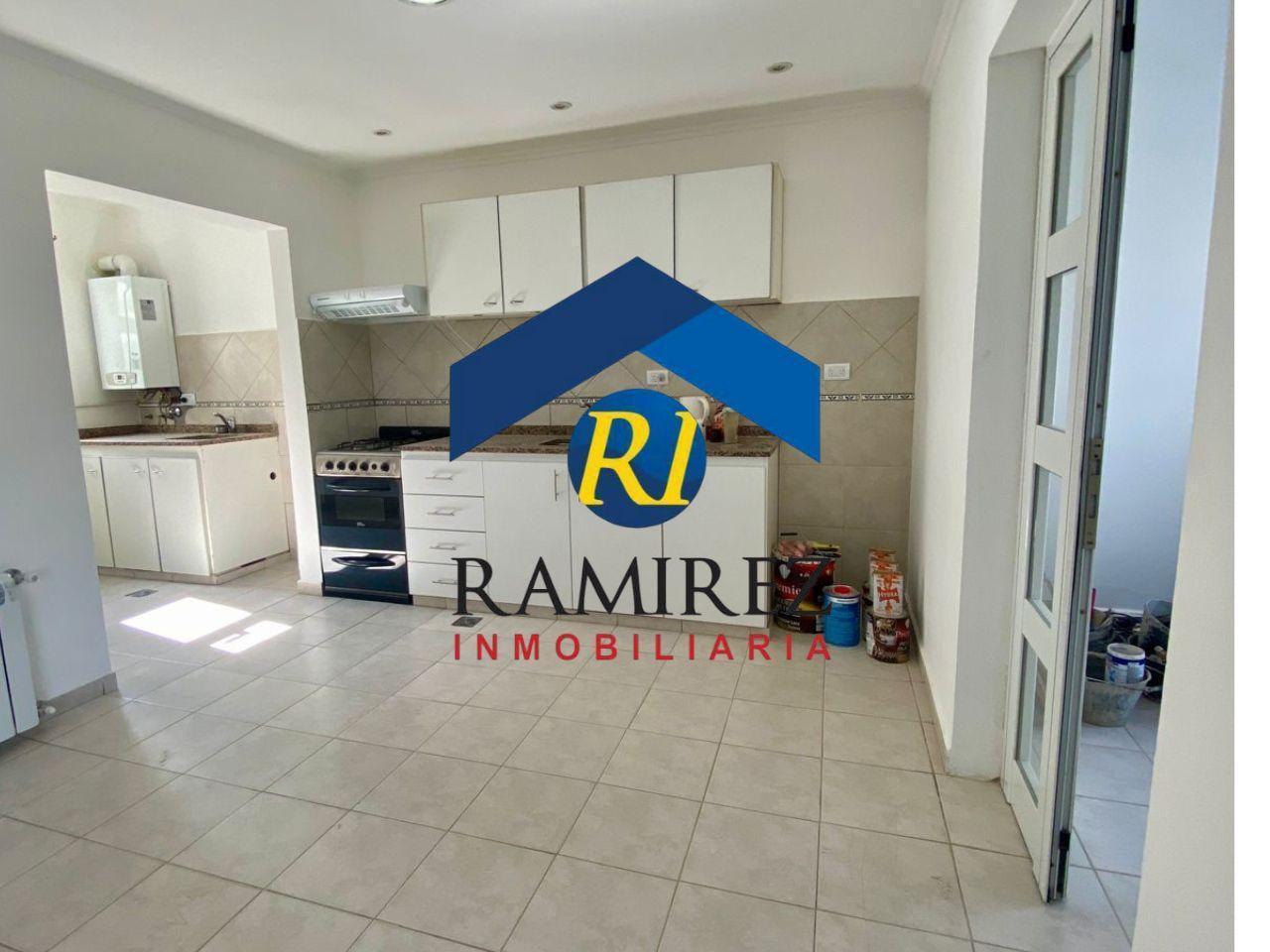 Foto de CASA EN VENTA - SANTA CRUZ - RIO GALLEGOS - BARRIO JARDIN - JUAN, imagen 3
