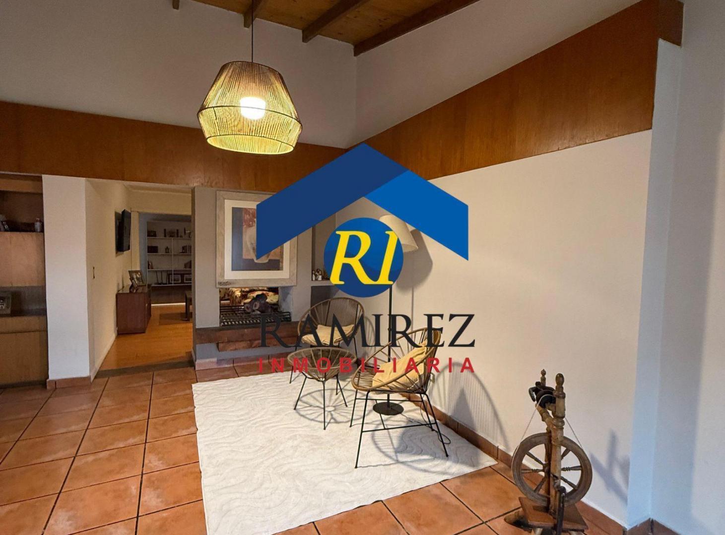 Foto de CASA EN VENTA - SANTA CRUZ - RIO GALLEGOS - BARRIO CENTRO - AVENIDA, imagen 4