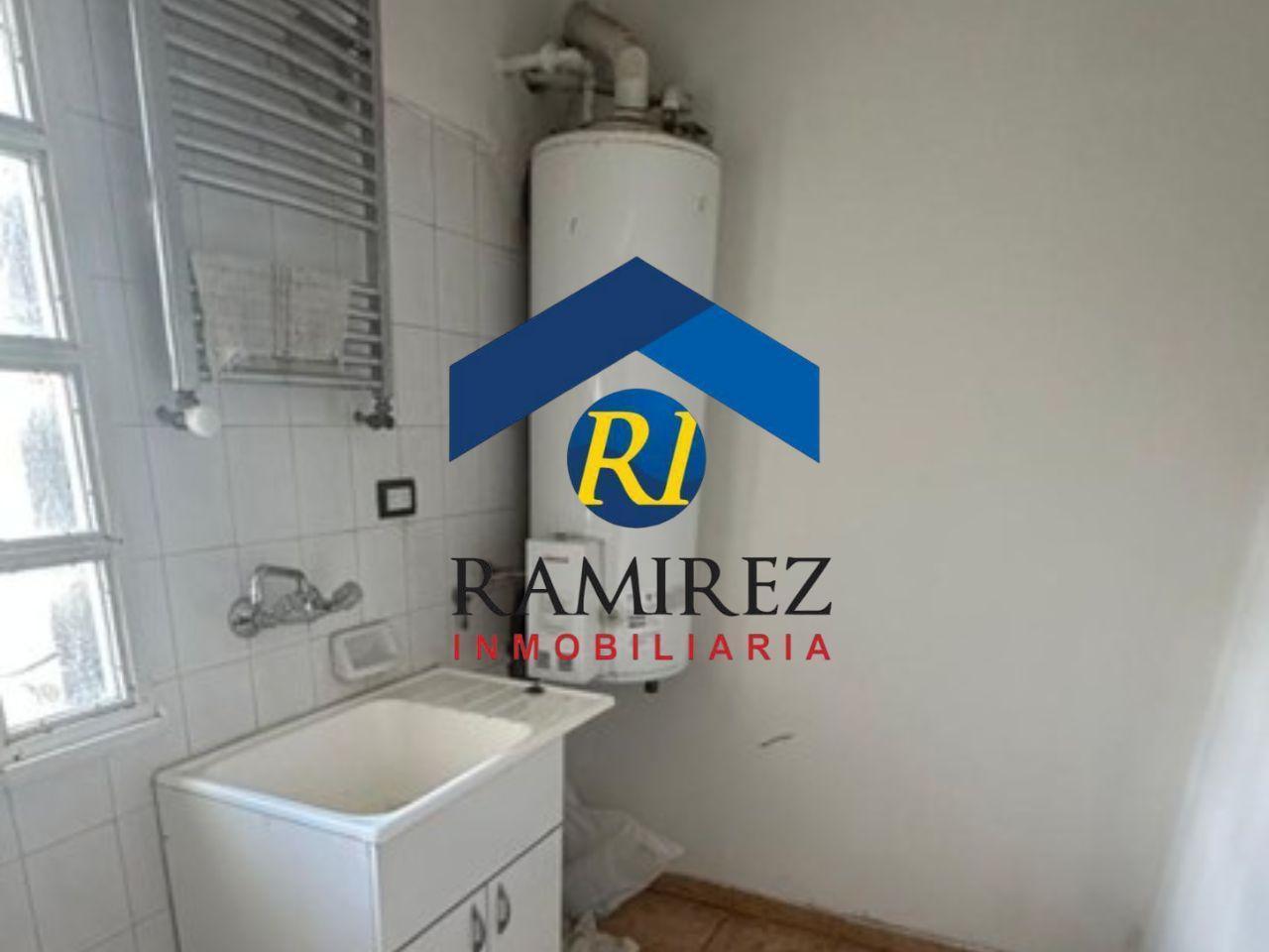 Foto de CASA EN VENTA - SANTA CRUZ - RIO GALLEGOS - BARRIO JARDIN - BARTOLOME, imagen 5