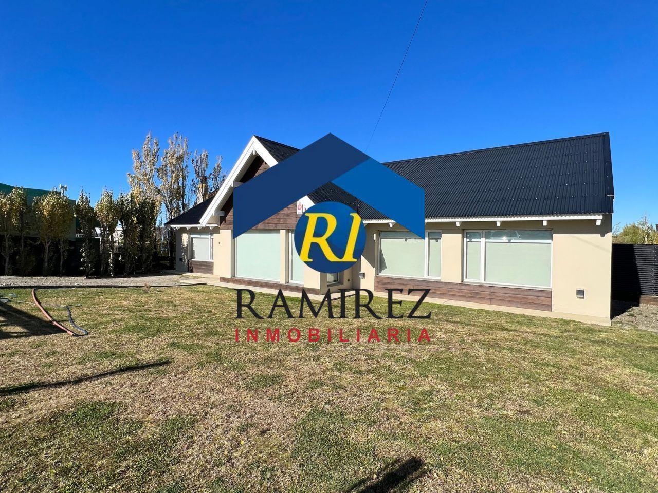 Foto de CASA EN VENTA - SANTA CRUZ - RIO GALLEGOS - BARRIO EL FARO - DOCTOR, imagen 1